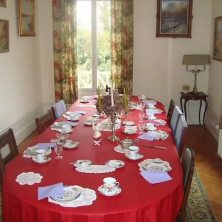 Alojamento de Acomodação e Pequeno-almoço Du Bel Event La Chapelle-sur-Dun
