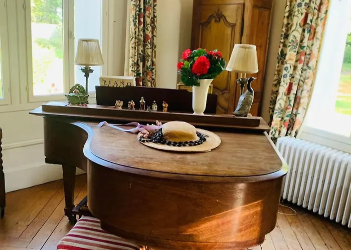 Du Bel Event Bed & Breakfast 3*