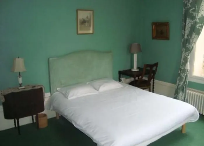 Du Bel Event Bed & Breakfast 3*