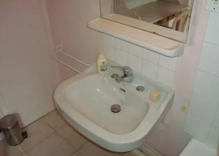 Du Bel Event Bed & Breakfast 3*